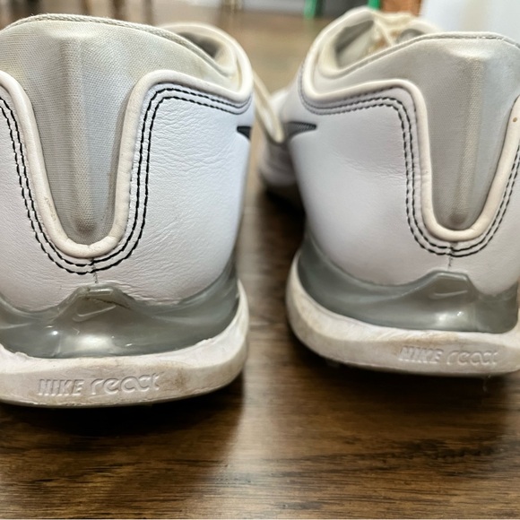 Nike Golf Shoes - Picture 9 of 10